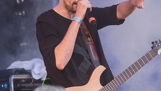 Главная картинка новости: Noize MC стал хедлайнером Ural Music Night