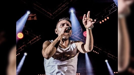 «Мы биомасса, человеческая слизь»: Шнуров посвятил новый стих высказыванию уральской чиновницы Ольги Глацких