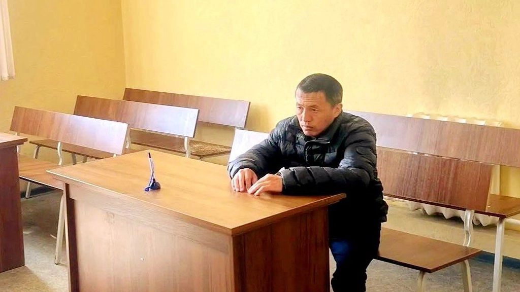 Арестован мужчина, пытавшийся напасть на губернатора Паслера во время первомайского митинга