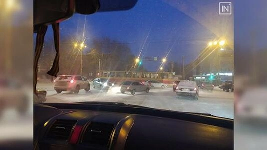 В Екатеринбурге из-за мороза встали трамваи