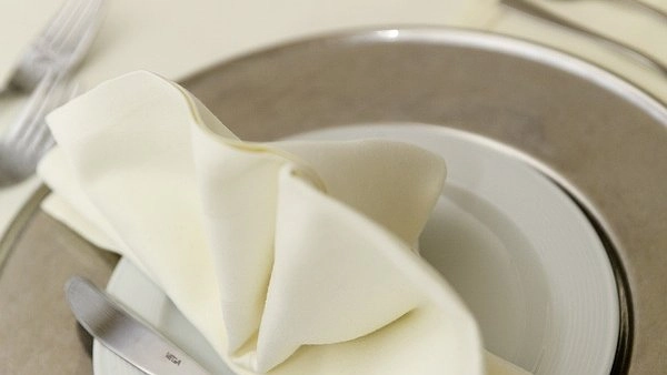 Главная картинка новости: Непривычные холодные закуски: как удивить гостей в Новый год, Рождество и другие праздники