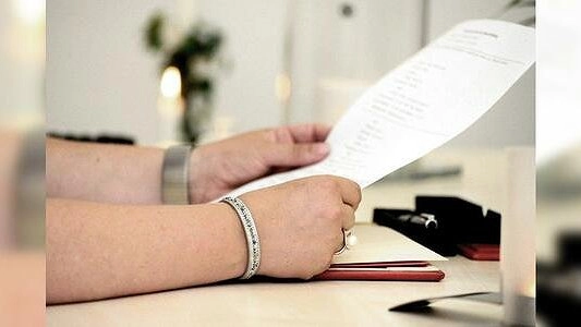 Главная картинка новости: В России исчезнут бумажные свидетельства о разводе