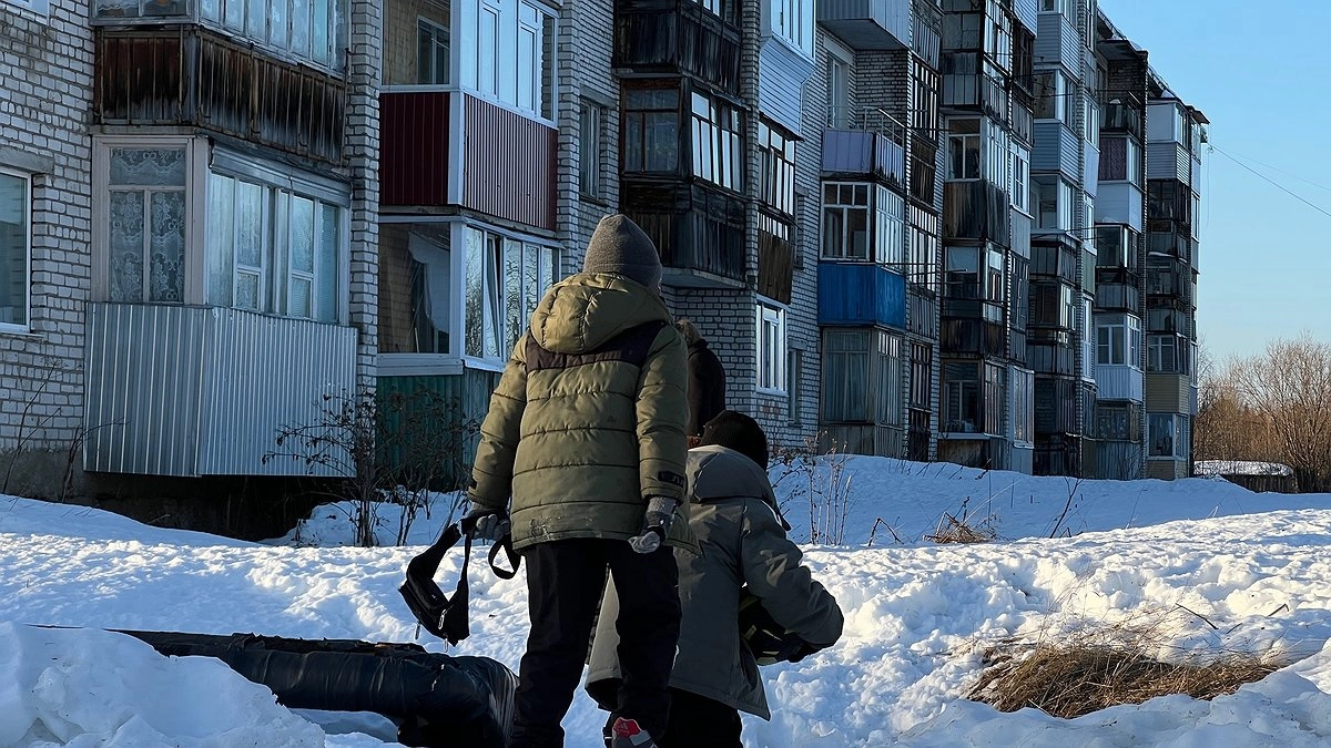В Екатеринбурге открылась запись в летние лагеря: как подать заявление и сколько мест осталось