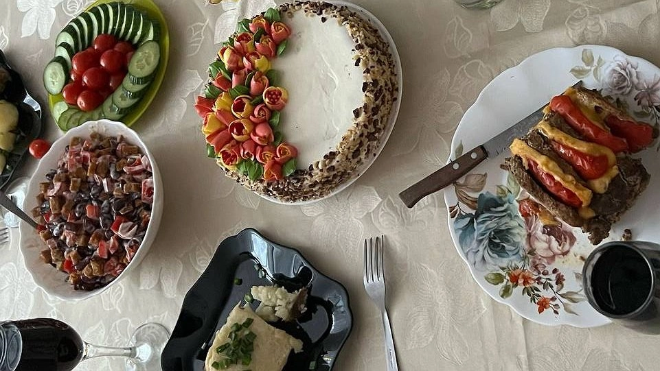 Главная картинка новости: Ужин на 8 Марта за 20 минут: гость на пороге, а у вас ничего не готово. Этот рецепт спасет