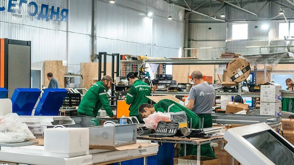 LIGA group запустит производство компьютеров в Екатеринбурге