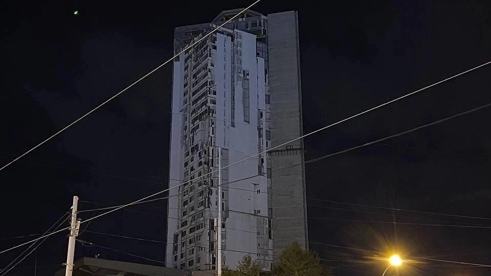 Главная картинка новости: Фейковая новость о сносе ТЦ «Призма» взорвала соцсети Екатеринбурга