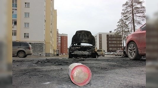 В Березовском сгорела иномарка «Audi Q5»  - 11 мая 2015 года