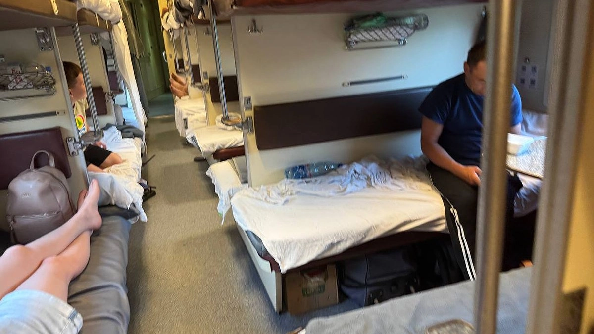 Эти полки в поездах могут подорожать на 15%. Новое заявление РЖД, которое поделило пассажиров на два лагеря