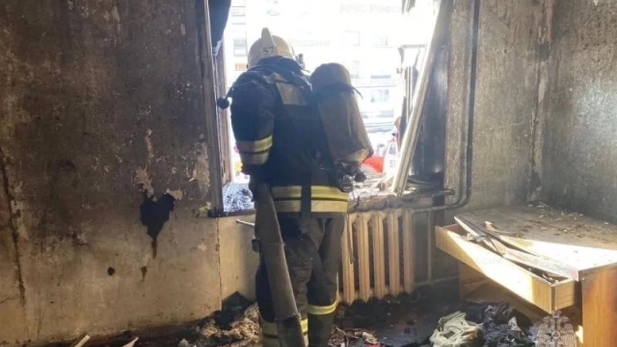 За сутки в Свердловской области произошло 26 пожаров: погибли два человека, один пострадал — подробности трагедий
