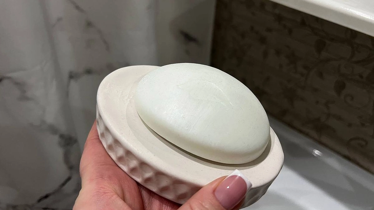 Главная картинка новости: Смешиваем мыло с марганцовкой — и все проблемы решены: найден незаменимый секрет для хозяек