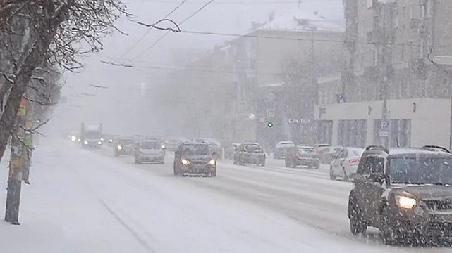 Главная картинка новости: Сильные метели все заполонят: непогода надвигается на Свердловскую область