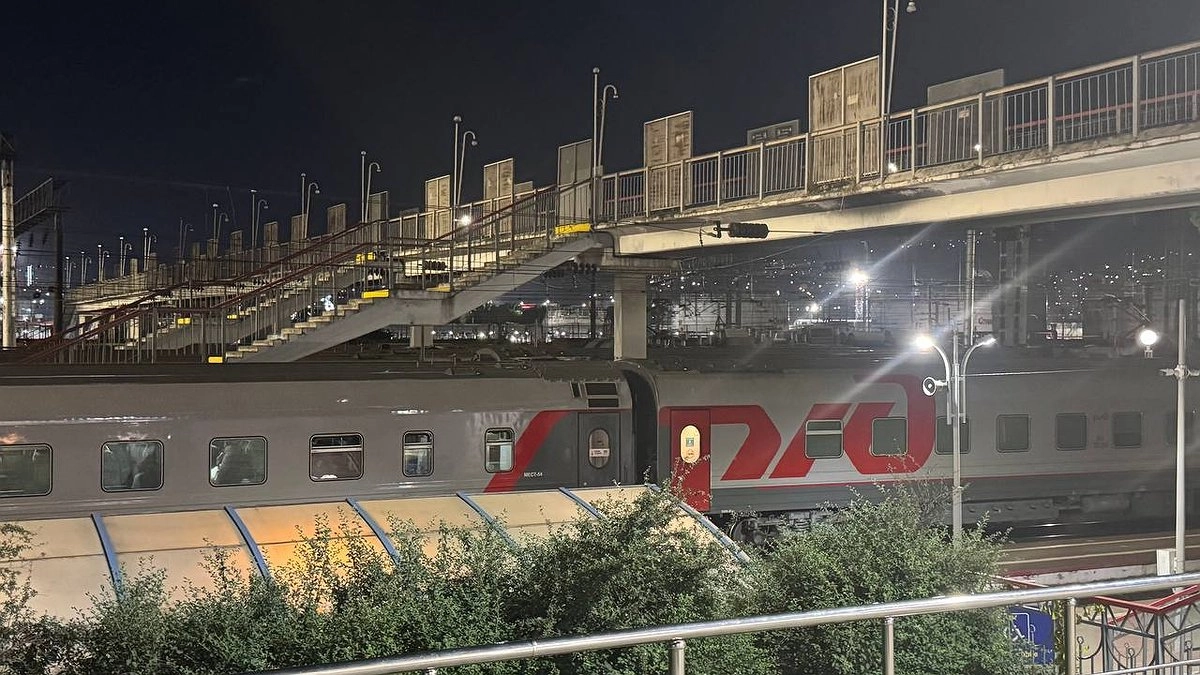 Работает как швейцарские часы: как я отвечаю, когда меня просят уступить нижнюю полку в поезде - маленькая хитрость от опытного пассажира РЖД