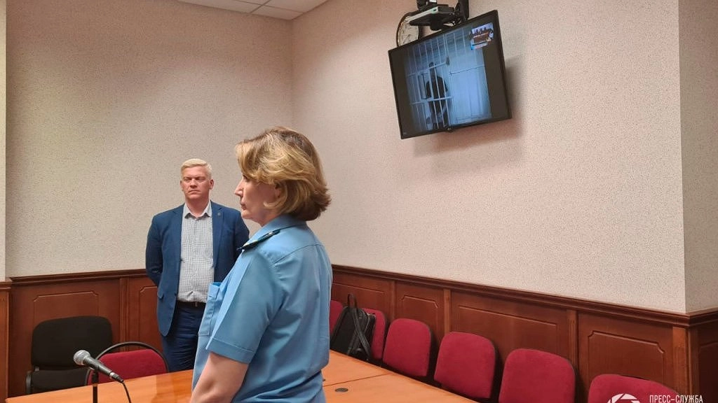 Бывший мэр Каменского района продолжит находиться под стражей до 13 августа