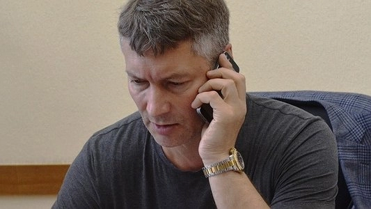 Главная картинка новости: Евгений Ройзман рассказал, как Екатеринбург ощущает экономический кризис 14 января 2015