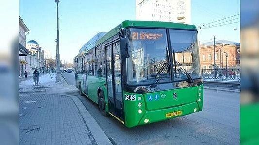 С сегодняшнего дня в Екатеринбурге подорожал проезд в общественном транспорте