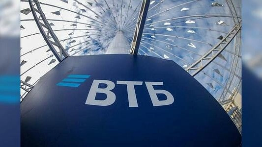 Более 480 офисов ВТБ будут работать в праздники
