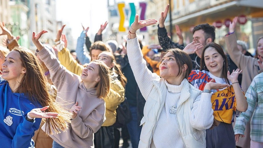 Екатеринбург примет 10 тысяч гостей из 190 стран: что ждет город на фестивале молодежи