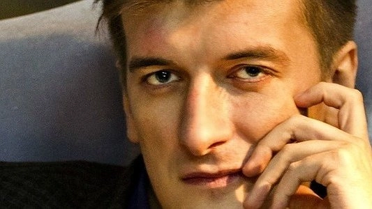 В Екатеринбурге журналист выпал из окна пятого этажа