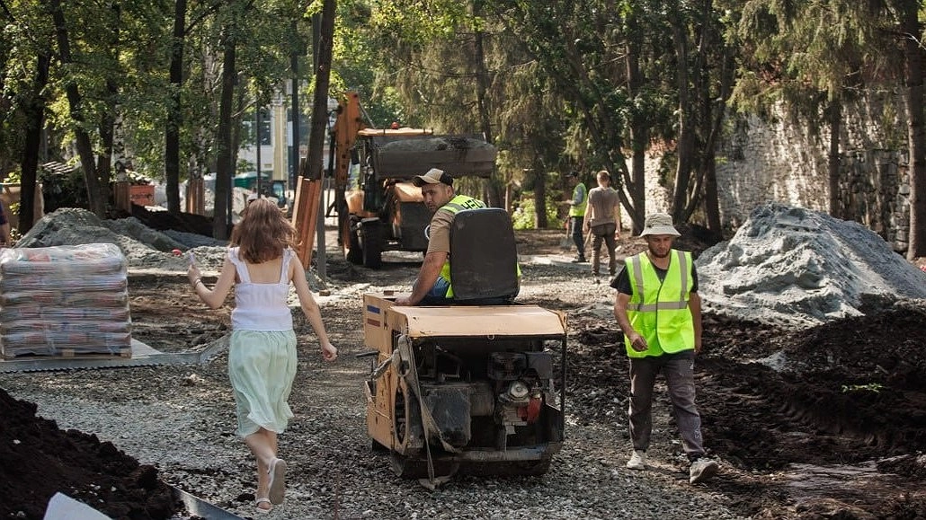 Улицу рядом с Литкварталом преобразуют в пешеходную зону и застроят кофейнями