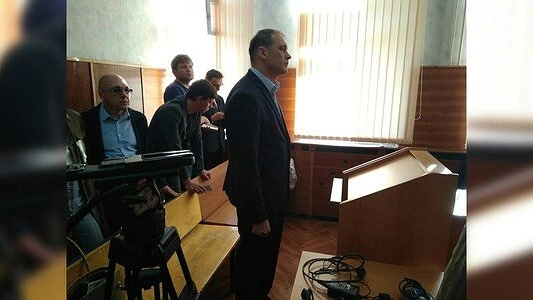 Суд дал главе Верх-Исетского района Екатеринбурга Александру Бреденко три года колонии