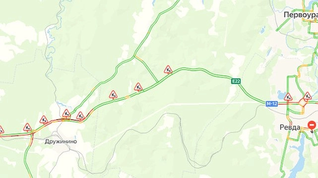 Терпеть нет сил: жители Свердловской области жалуются на многочасовые пробки на Пермском тракте