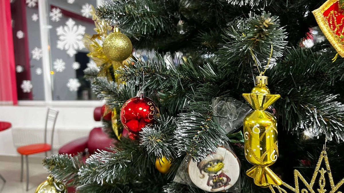 Бог обнимет начиная с 13 января: Глоба назвал три знака зодиака, которых ждет счастье в 2025 году