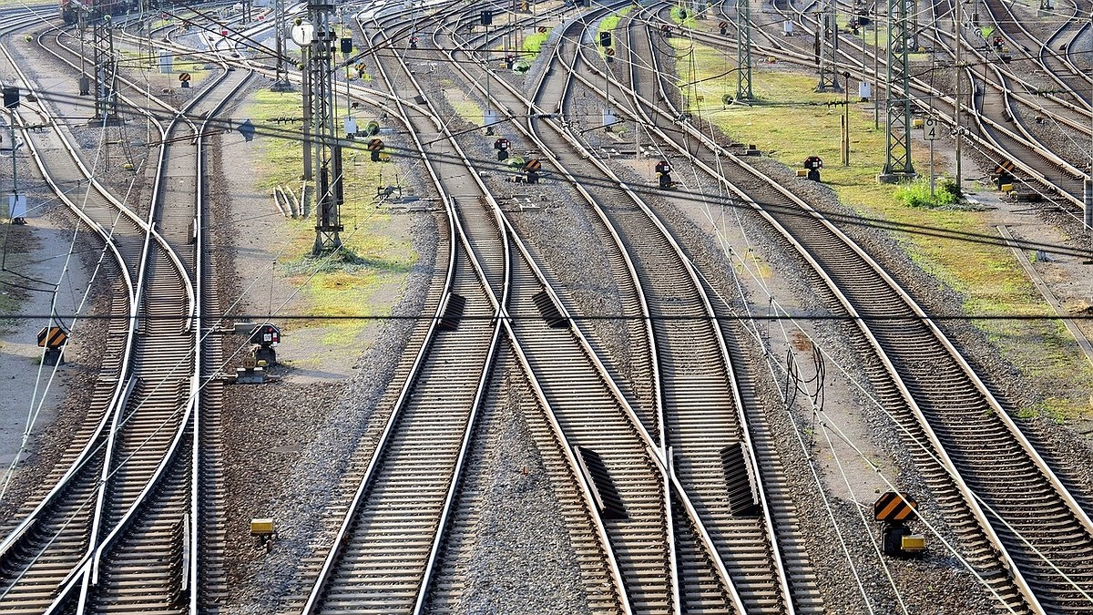 Главная картинка новости: Люди замерли и лишились дара речи: в поездах теперь делать строго запрещено. Как будут ездить пассажиры РЖД