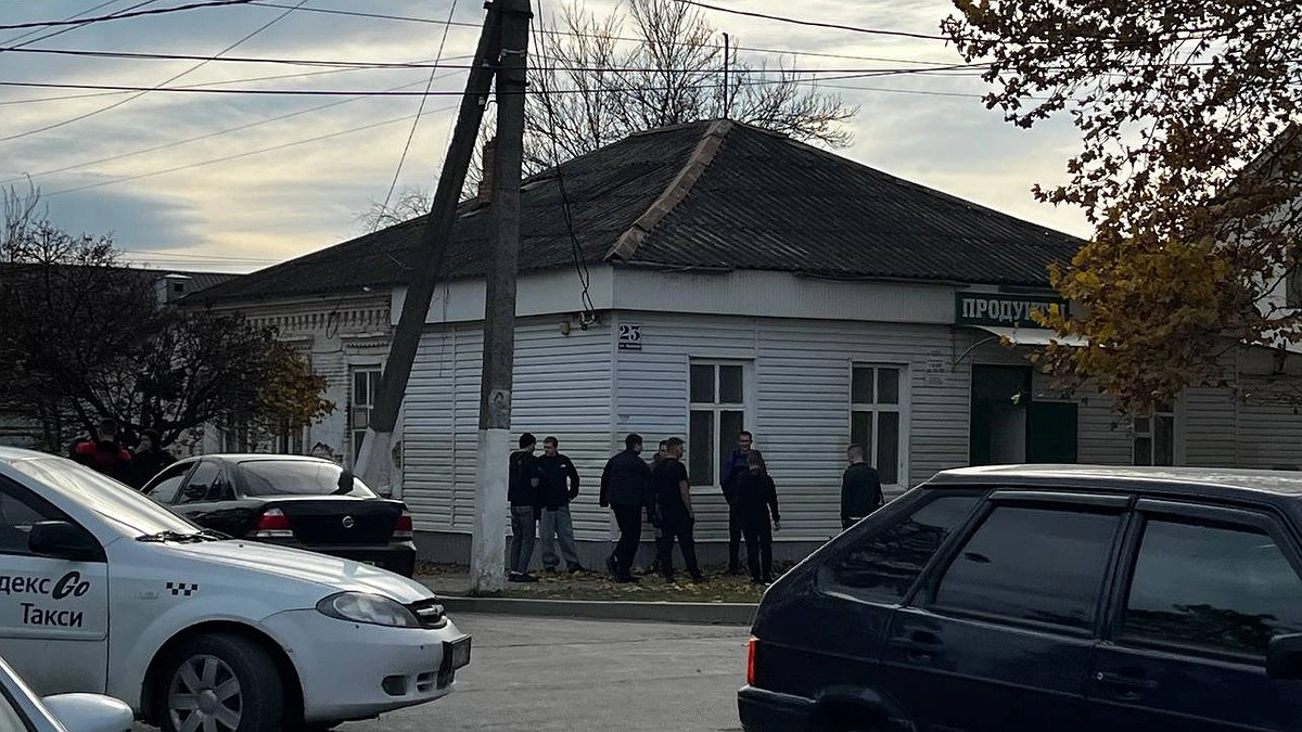 Главная картинка новости: "Так делают только дураки": специалисты рассказали о привычках людей с низким интеллектом