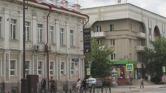 Рядом со станцией метро "Чкаловская" на месяц закроют дорогу