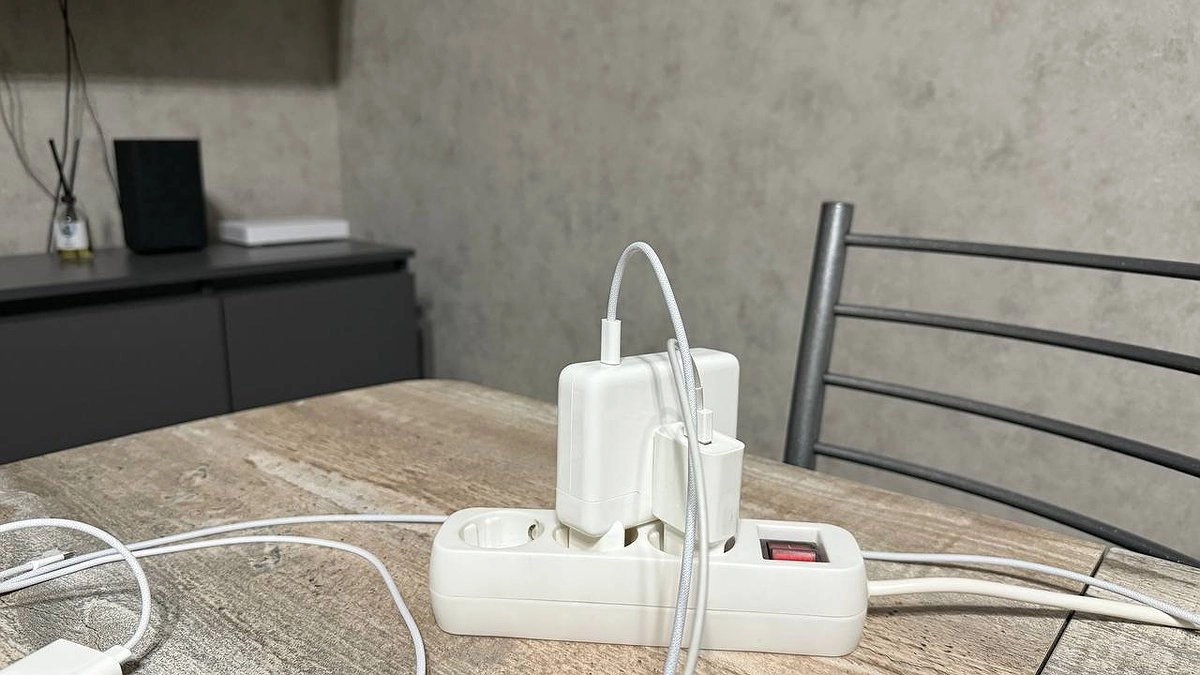 Главная картинка новости: Такой прибор сжирает всю электроэнергию: провернула это - и суммы в платежках ЖКХ упали существенно в жаркий сезон