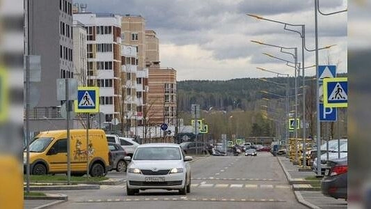 Дорогу в Солнечный расширят до четырех полос