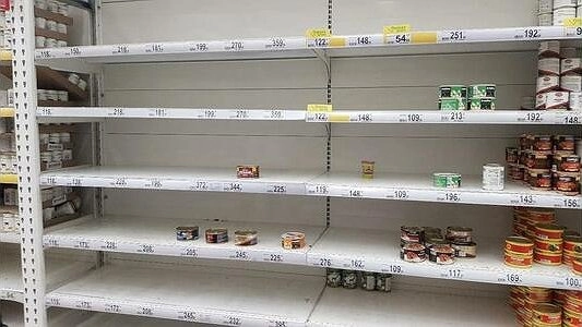 ВИЗ и Академ – пусто, Центр – пока есть: где в Екатеринбурге купить гречку и туалетную бумагу?