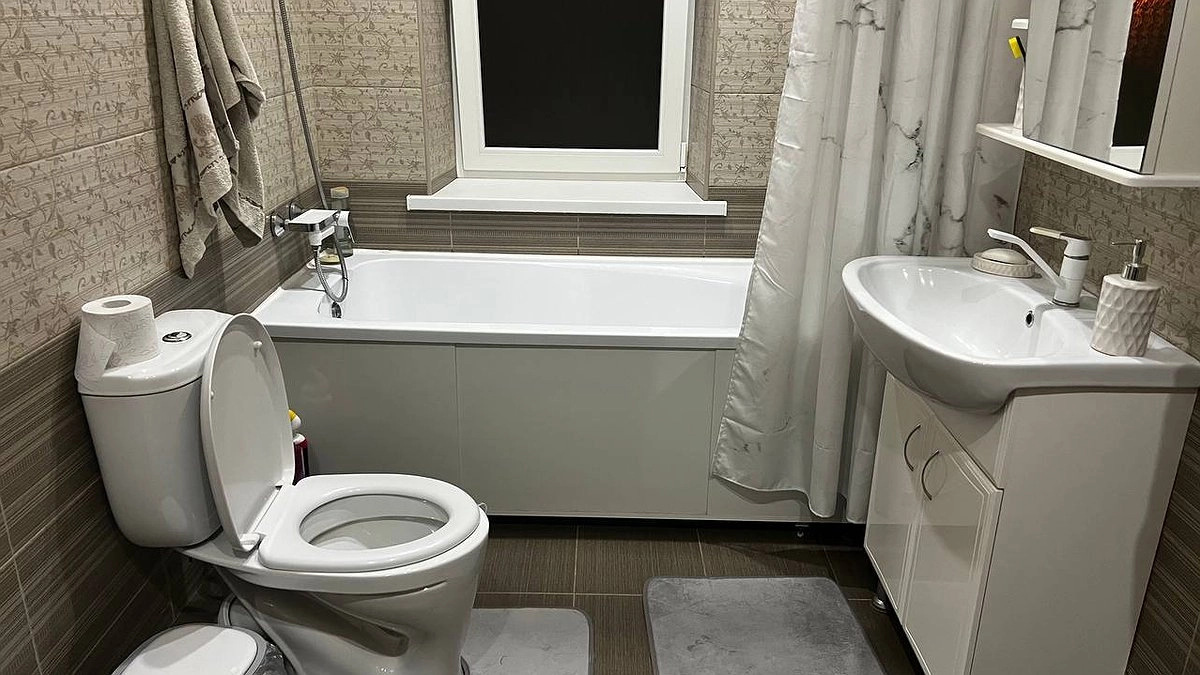 Кидаем 3 ложки в унитаз – через 10 минут забываем о желтом налете: чистота и свежесть, лайфхак от эксперта