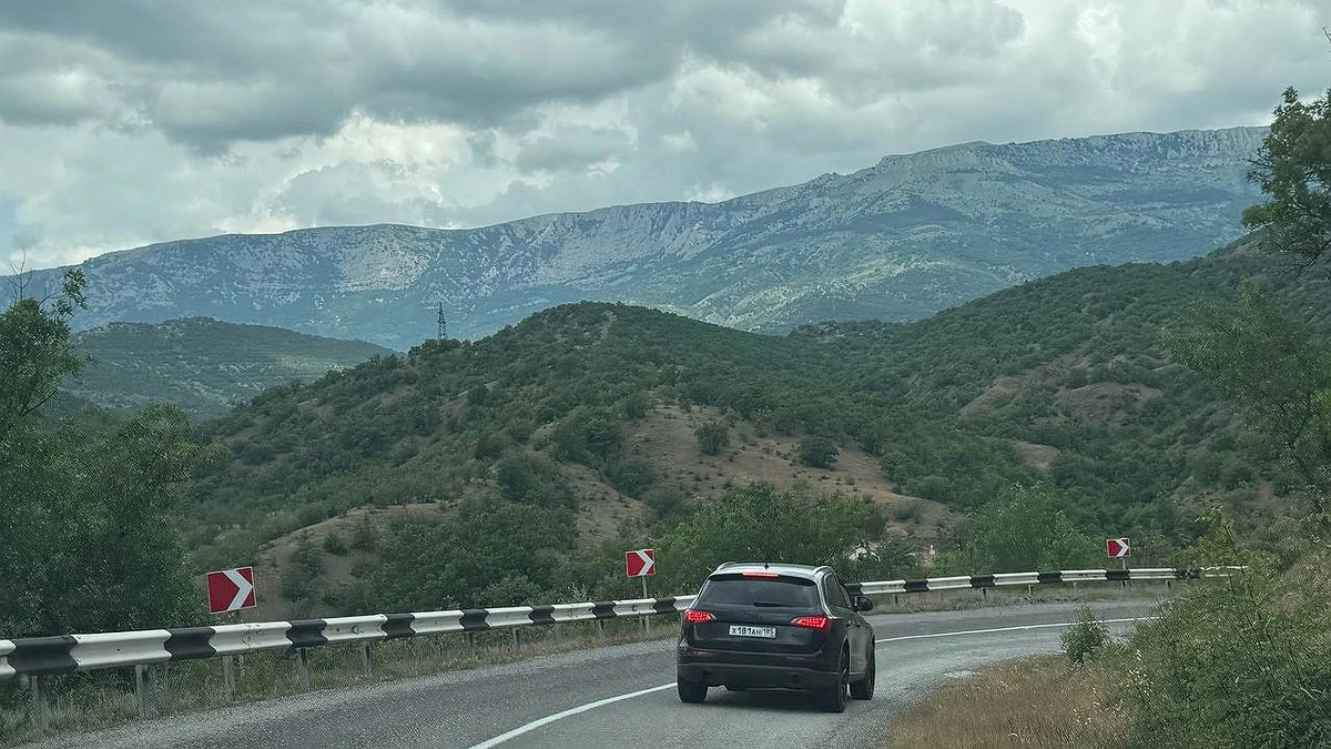 3 документа, которые инспектор ДПС не имеет права у вас просить: официальная инструкция для водителей