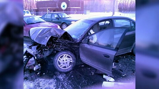 Главная картинка новости: В ДТП под Тугулымом погиб человек - 14 февраля 2015 года