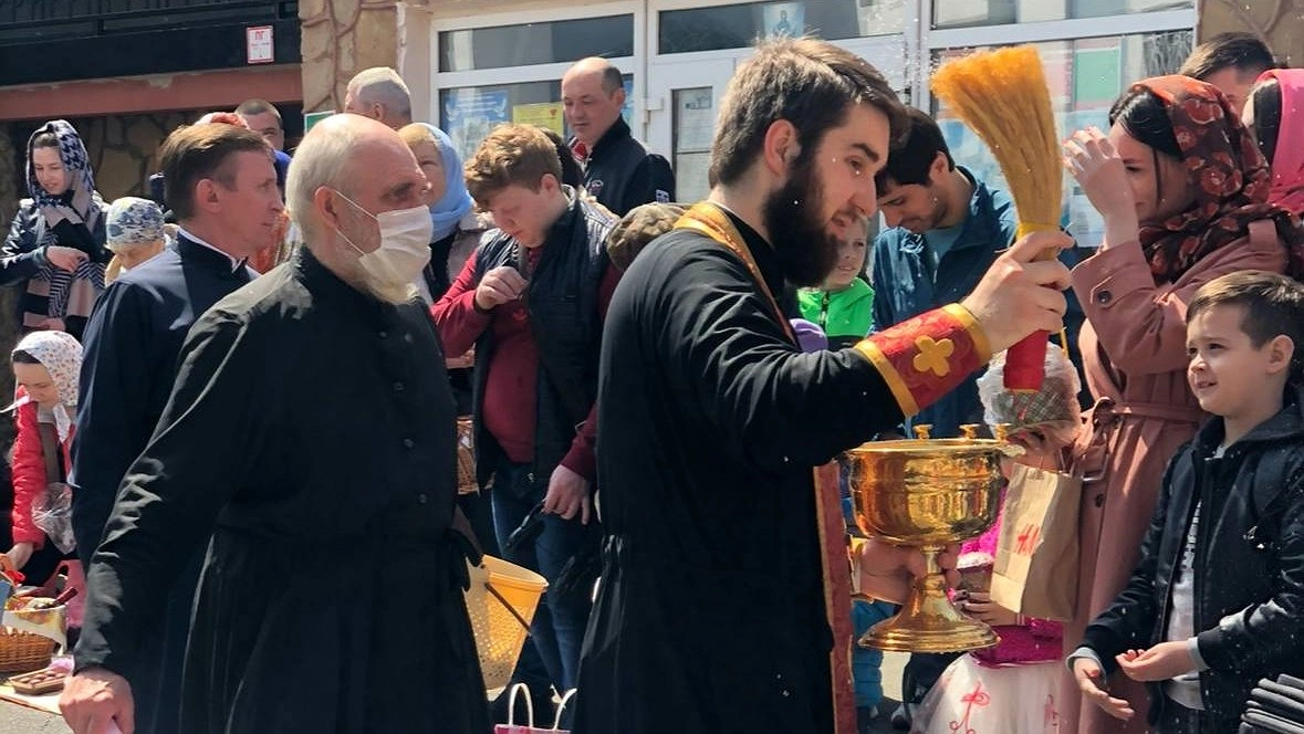 Главная картинка новости: 8 марта прошло, готовимся к следующему празднику: названа точная дата Пасхи в 2026 году