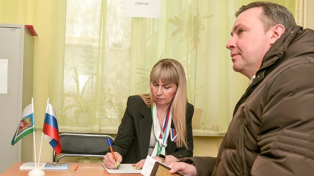 «Уволить бюджетников»: мэр Нижнего Тагила пообещал узнать, кто не проголосовал на выборах