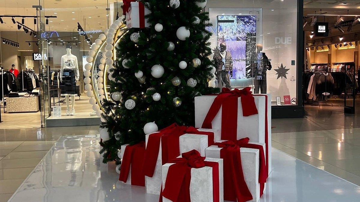 Будут рыдать от счастья: Глоба назвала два знака зодиака, кого ждет череда радостных событий в 2025