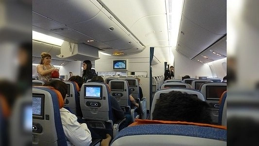 Чтобы сделать билеты дешевле, российские авиакомпании переходят на безбагажные тарифы