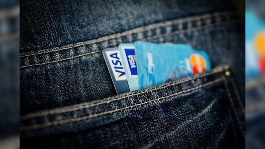 Главная картинка новости: Проблемы с оплатой по картам Visa: подробности, причины - 1 апреля 2015 года