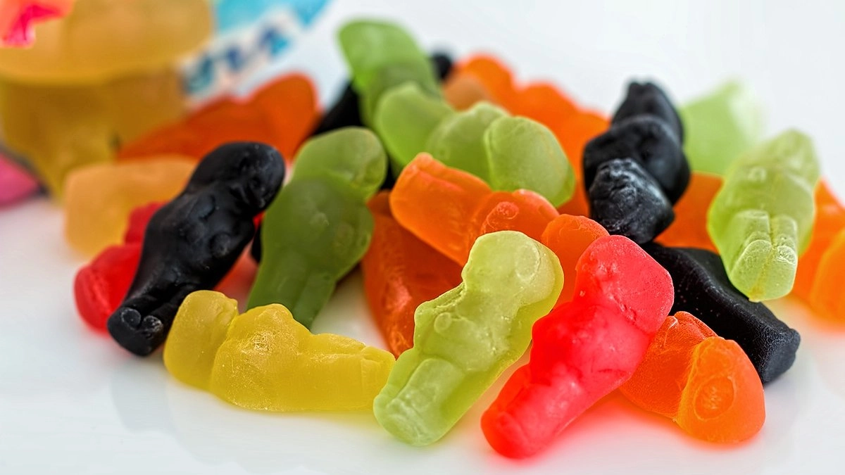 Россиянам следует заменить конфеты и зефир на такую сладость - совет опытного фитнес-тренера