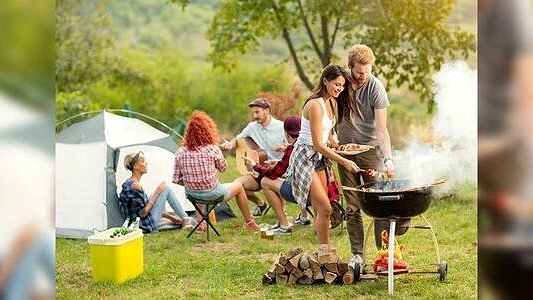 Главная картинка новости: Аналитики рассказали, как жители Екатеринбурга планируют провести майские праздники