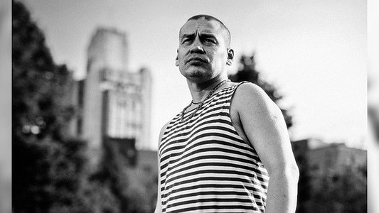 ЛГБТ-борец устроил травлю школьникам Екатеринбурга и Верхней Пышмы