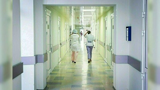 Главная картинка новости: В новогоднюю ночь в Екатеринбурге родились 30 малышей