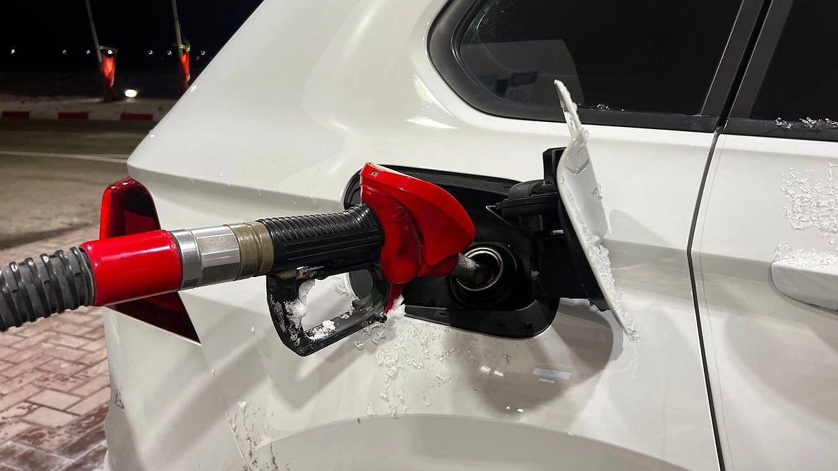 Исчезнет на всех заправках. Водителей ждет нововведение на АЗС