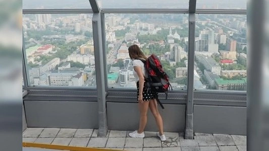 Екатеринбургу посвятили выпуск программы «Орел и решка»: за день ведущие потратили почти 2 миллиона рублей