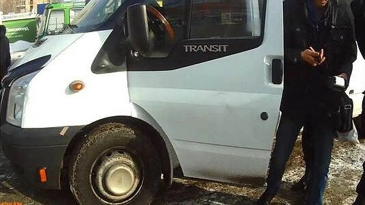 В Екатеринбурге приставы арестовали маршрутку, владелец которой задолжал банку более 480 тысяч рублей