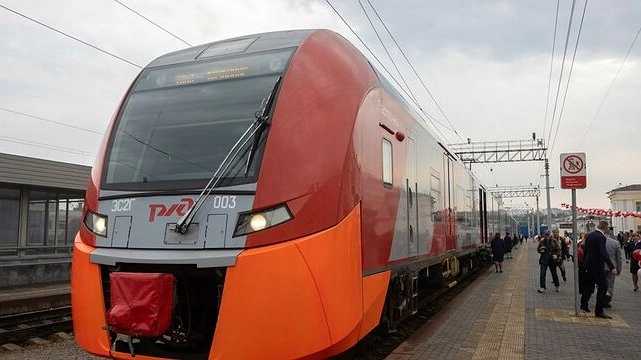 Главная картинка новости: "Ласточки" до Екатеринбурга отменят? Жители Качканара встревожены срочной новостью