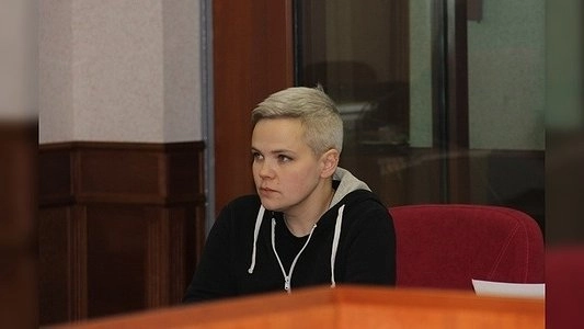 Суд назвал мужчиной екатеринбурженку Юлию Савиновских, которая удалила грудь