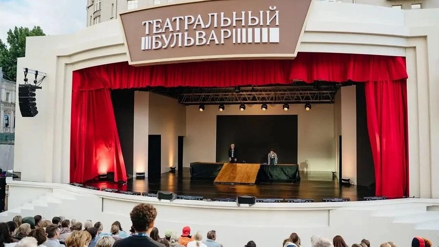 Уральские театры едут покорять Москву: кто представит регион на главном фестивале страны